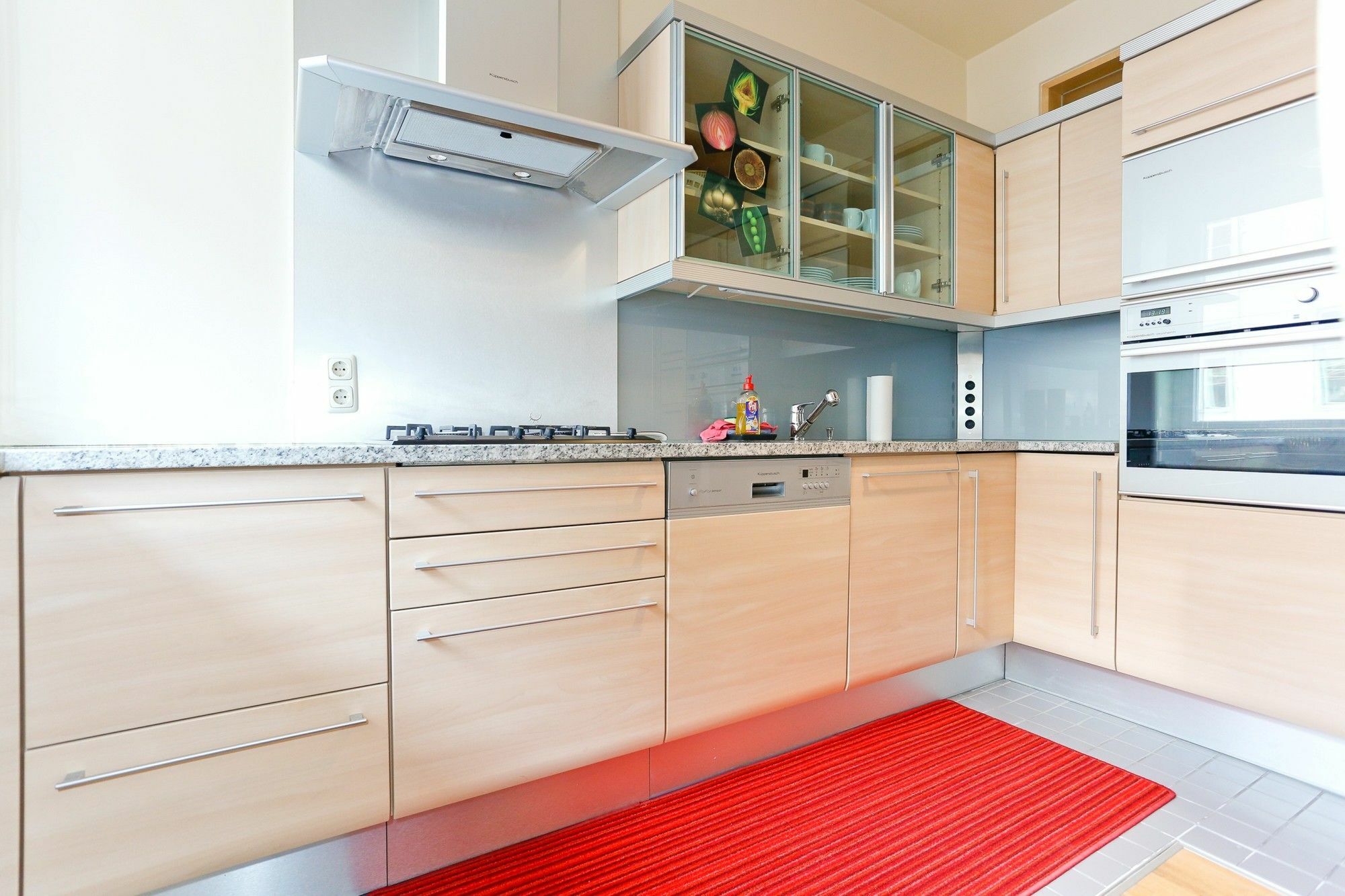 Puzzlehotel - Apartments Zentrum II Вена Экстерьер фото